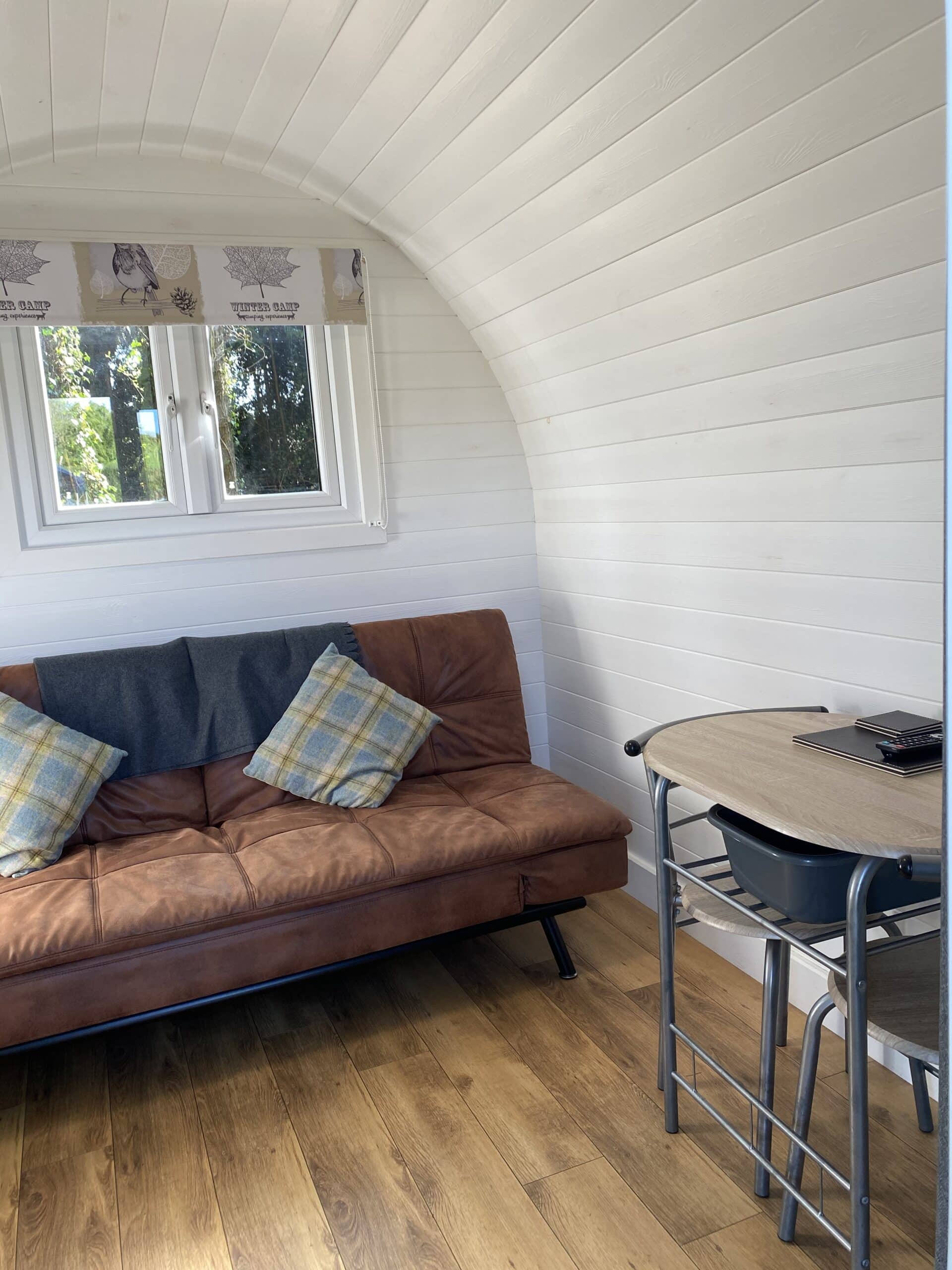 2 birth glamping ark
